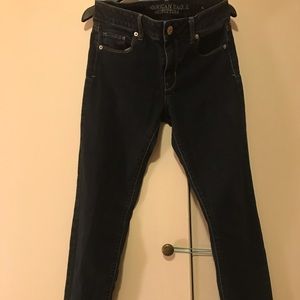 Dark blue skinny jeans form American Eagle